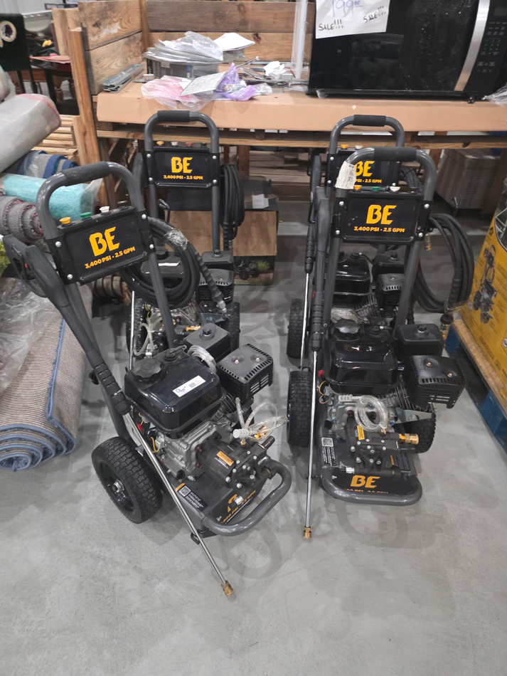 Pressure washers on display